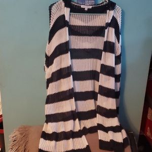 Honey punch sweater size 2X Stitch fix